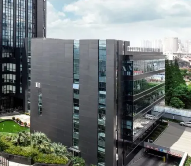 安防设备销售与软件定制：企业安防系统建设的选型要点解析